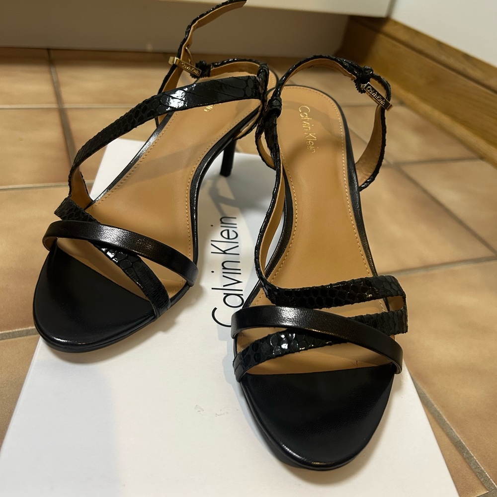 Calvin Klein Black strappy heel